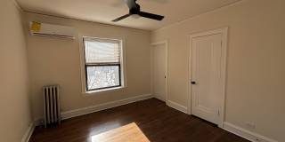 5509 North Lincoln Avenue Gallery 17