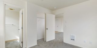 Shorewood Gallery 14