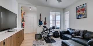 7210 Shallowford Avenue Gallery 33