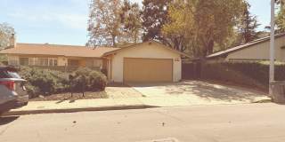 1561 Royal Way Gallery 1