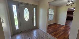 Spacious 3Bed/2Ba Home in Established, Conveniently Located Neighborhood! *1/2 OFF Security Deposit for Active-Duty Military!* Gallery 3