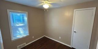 21751 ROSLYN Road Gallery 12