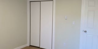 Hilltop Apartments Gallery 14