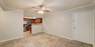 READY TO TOUR NOW! Great Townhouse with 2 Bedrooms 2 Bath! Gallery 9