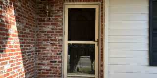 Beautiful One-Level Home with Sunroom, Vaulted Ceilings & Multiple Living Areas Gallery 5