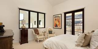 301 Liberty Lane Gallery 5