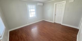 104 Cushing Street Gallery 1