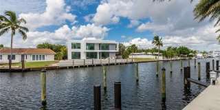 240 Shore Court Gallery 40