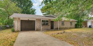 Charming 3-bedroom, 1.5-bath home in Springdale, Gallery 1