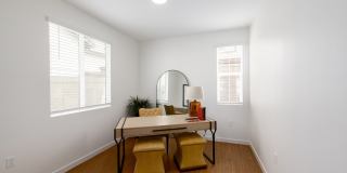 Glen at Fontana Gallery 10