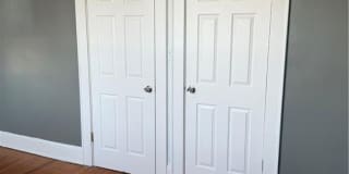 185 Linden #2 Avenue Gallery 13