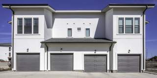 Modera Walsh Gallery 31