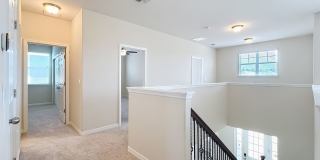 !!!NOW AVAILABLE!!! Beautiful 4-Bedroom PET FRIENDLY Home for Rent in RANDAL PARK! Gallery 51