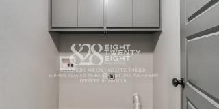 West Normans Best Kept Secret! 3 bd/2.5 bath Beautiful Townhome! Gallery 28