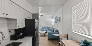 717 SW 13th Ave Gallery 7