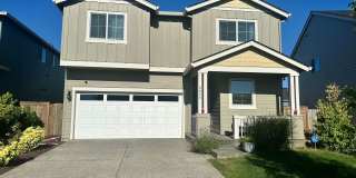 Spacious & Modern 4‑Bed, 2.5‑Bath Home in Camas Gallery 1