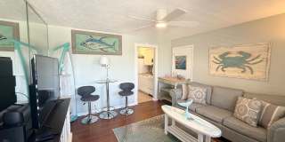 Garden City - 1 Bedroom / 1 Bathroom Fully Furnished Condo Gallery 3