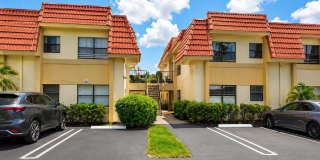 11000 NW Royal Palm Boulevard Gallery 1