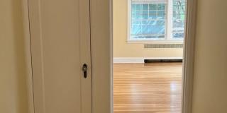 Flanders Apartments Gallery 8