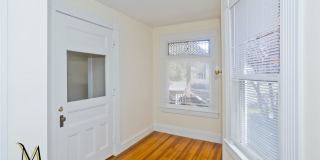 208-210 Fort Pleasant Ave Gallery 4