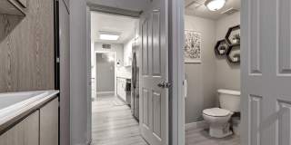 1027 W 19TH Street Gallery 28