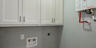 807 Cherokee Ave Unit A **Move In Special!** Gallery 21