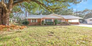 240 N College Road Gallery 1