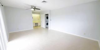 423 Pine Tree Court unit: 23 Gallery 14