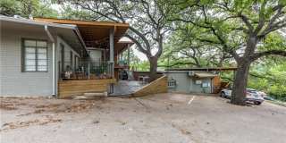 1212 Castle Hill St #7 Gallery 29
