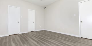 Axis Waterfront Gallery 6