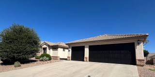 3263 Redleaf  3 bedroom home with 3 car garage Gallery 1