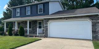 3 Bedroom Stone Facade Colonial with 2 Car Attached Garage  in Strongsville Gallery 1