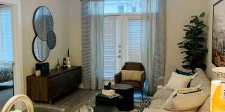 Reserve on Kingsland Gallery 29