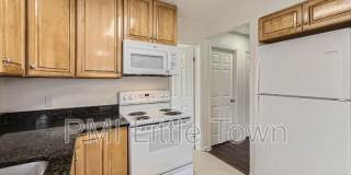 256 West Jefferson Avenue Gallery 26