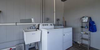 Rarely Available 3BA/2BA/3-4 Pkg SF in Aiea Heights Gallery 28