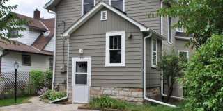 Huge 5-bed 2-bath house with 3rd level family room. Avail June 1 2026 Gallery 20