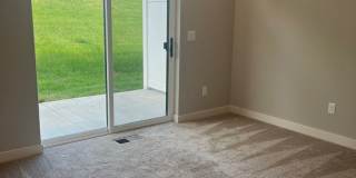 Luxury Living In Midtown - 3bed 2.5bath Townhome Gallery 6
