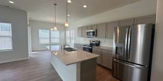Modern 3-Bed, 3-Bath Home in District 20!! Gallery 9