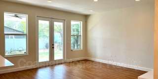 1738 W Spruce St Gallery 10