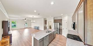 4 Bedroom House Available July 2026|Near LSU | Geaux Tigers Gallery 5