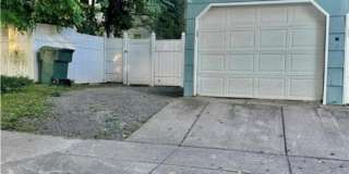 275 Rosedale Street Gallery 25