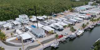 325 Calusa St Gallery 51