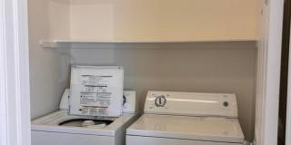 3 Bed/2 Bath Midtown Townhome! Gallery 8