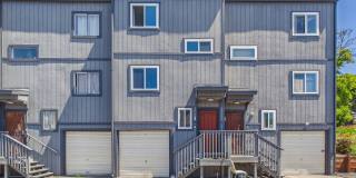 Updated 2 Bed / 1.5 Bath Townhome – In-Unit Washer & Dryer + Garage Parking – $2,800/month Gallery 1