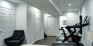 71 Woodland Avenue Gallery 19