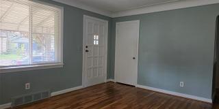 623 E Elza Avenue Gallery 3