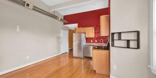 1301 Adams St Ne Gallery 15