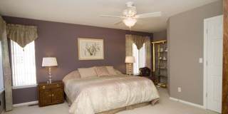 Bright Broomfield Home in Broadlands Cottages Gallery 13