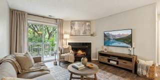 Delta Crossing Gallery 13