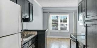 2002 Greene Street 113 Gallery 8